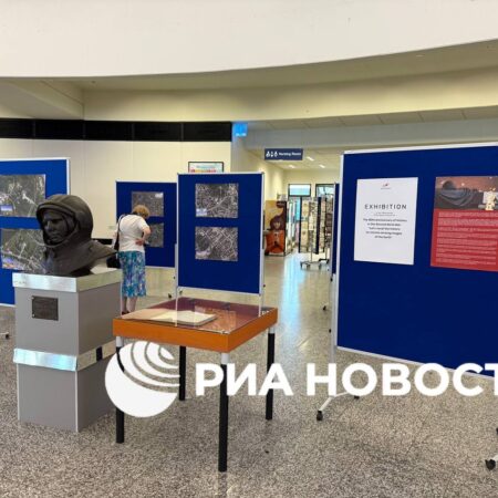 Глава Роскосмоса открыл в Вене выставку к 80-летию Победы