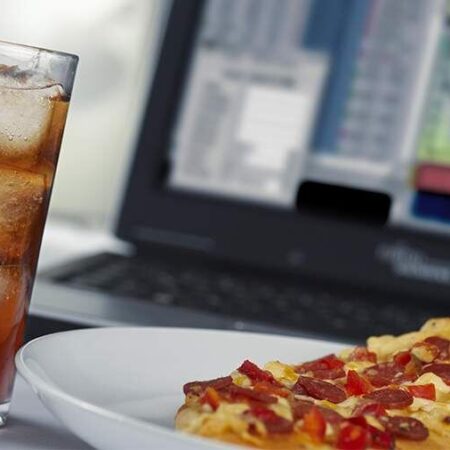 Сладкие и диетические напитки: неочевидная угроза для вашей печени