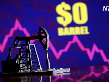 Обвал цен на нефть: Brent дешевеет