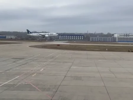 Успешное завершение испытательного полета самолета МС-21 в Иркутске