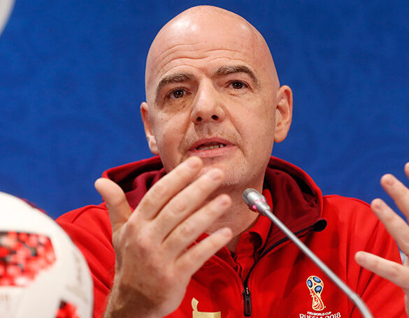 Глава Международной федерации футбола снова выступил за возврат российских спортсменов