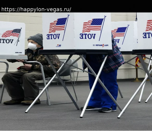 Демократы подали в суд, чтобы выяснить, отправит ли Трамп вооруженных офицеров на избирательные участки