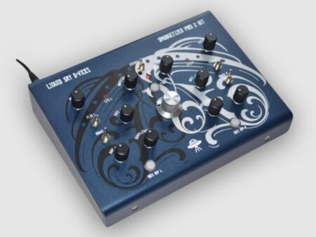Liquid Sky D-Vices Smudgetizer Pro: 2-битный Bitcrusher Multi-FX
